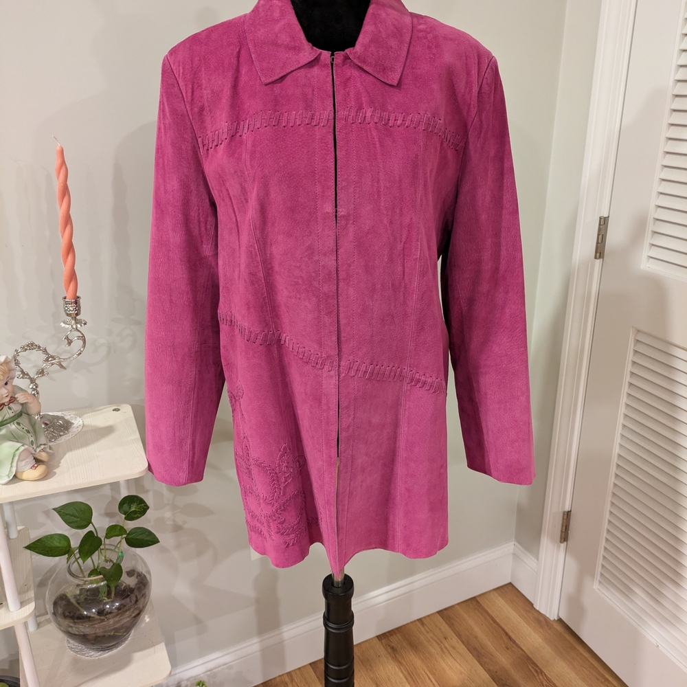 Elegant Fuchsia 100% Suede Pink Blazer Lining 100% Polyester